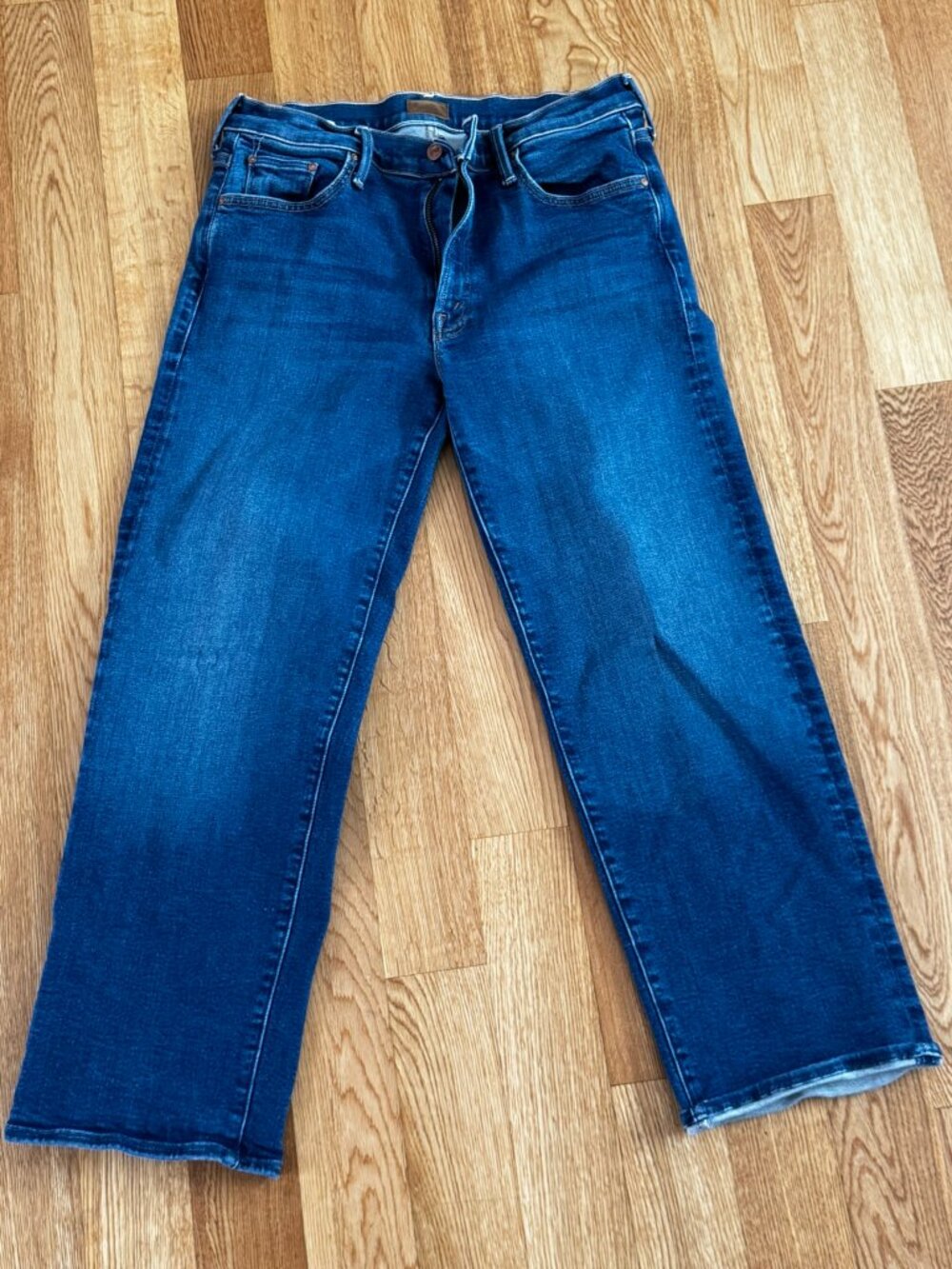 MOTHER The Mid Rise Rambler Ankle Jeans - LIKE NEW